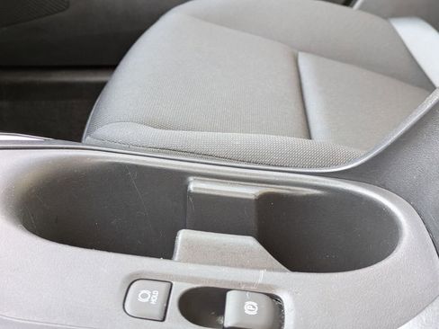 Used 2024 Toyota Corolla LE FWD image 18
