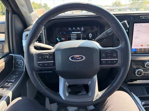 Used 2024 Ford F350 Lariat w/ Tremor Off-Road Package AWD/4WD image 39
