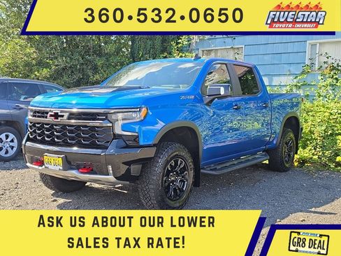 Used 2022 Chevrolet Silverado 1500 ZR2 w/ Technology Package AWD/4WD image 1