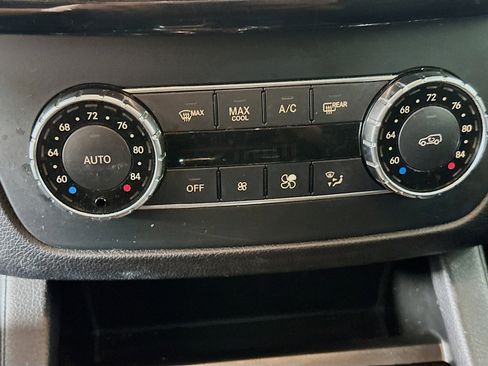 Used 2016 Mercedes-Benz GLE 350 image 24