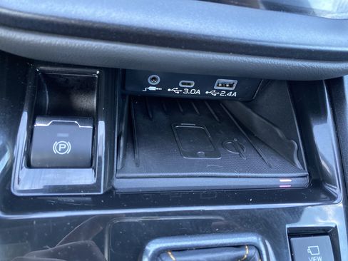 Used 2025 Subaru Outback Wilderness w/ Wilderness Package image 22