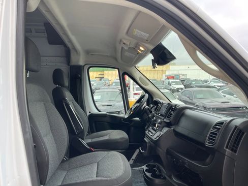 Used 2023 RAM ProMaster 2500 image 28
