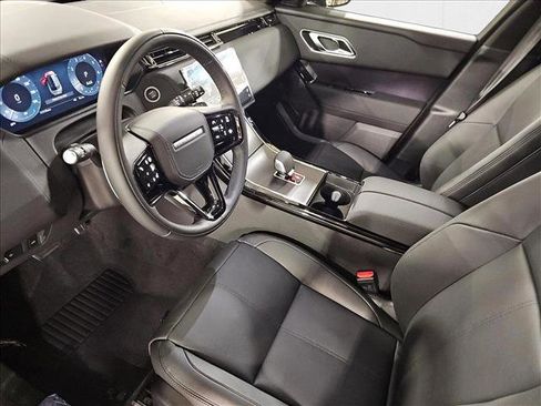 New 2026 Land Rover Range Rover Velar Dynamic SE image 14