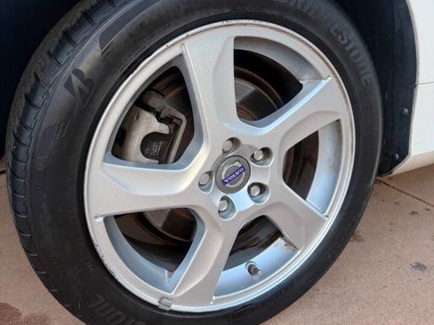 Used 2012 Volvo S60 T5 image 34