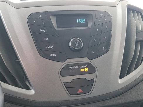 Used 2019 Ford Transit 150 130 Low Roof RWD image 23