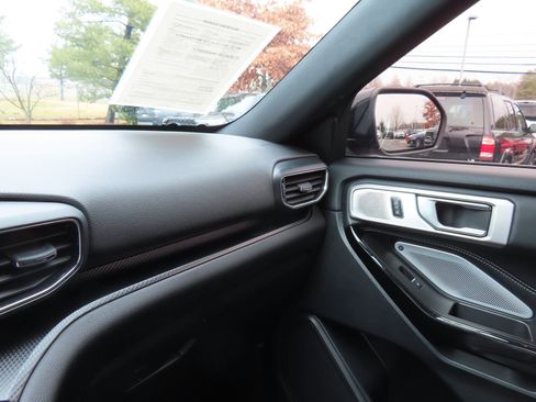 Certified 2023 Ford Explorer ST w/ Equipment Group 401A image 23