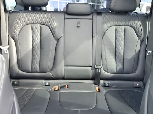 Used 2021 BMW X5 M50i w/ Premium Package image 19