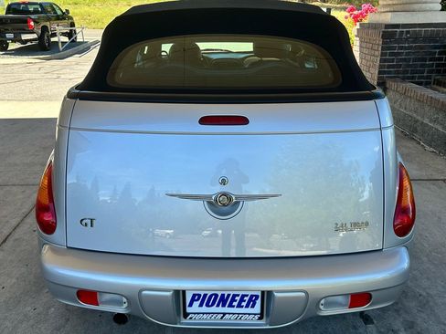 Used 2005 Chrysler PT Cruiser GT FWD image 22