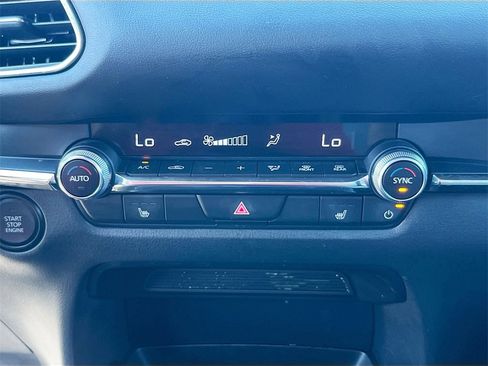 Used 2025 MAZDA CX-30 AWD 2.5 S w/ Preferred Package image 16