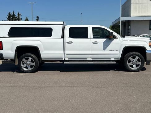 Used 2015 GMC Sierra 3500 SLE AWD/4WD image 3