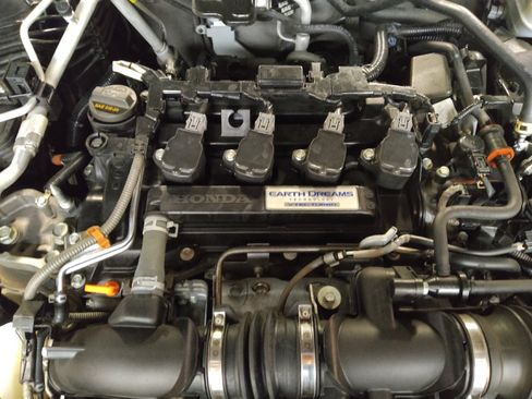 Used 2019 Honda Accord LX image 30