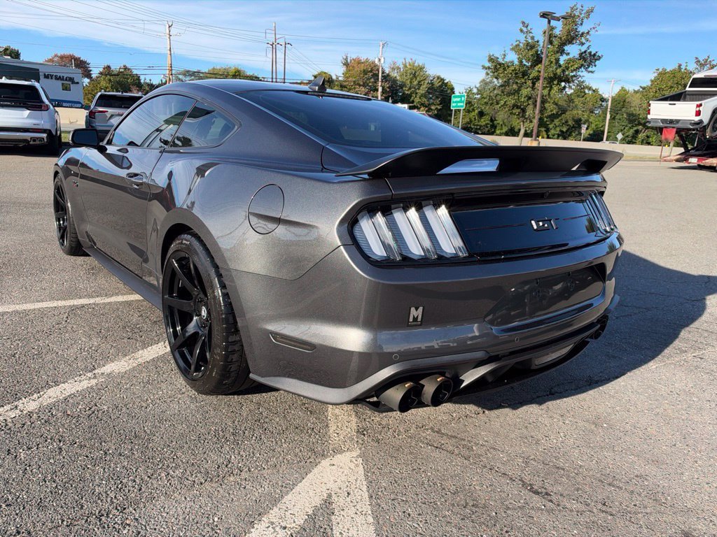 Used 2020 Ford Mustang GT Premium w/ GT Performance Package RWD image 4