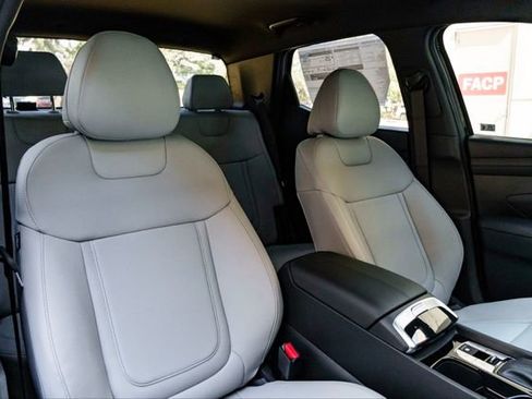 New 2026 Hyundai Santa Cruz SEL FWD image 25