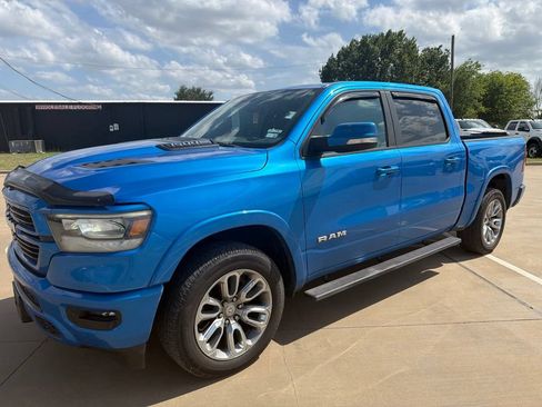 Used 2021 RAM 1500 Laramie w/ Sport Appearance Package AWD/4WD image 12