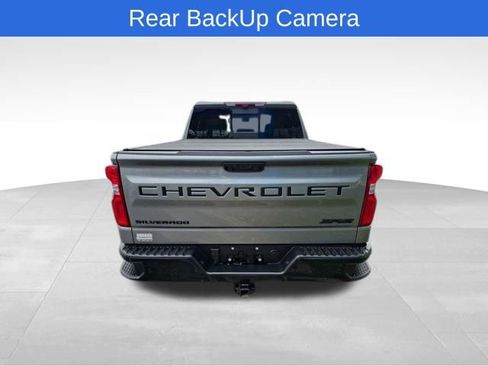 Used 2024 Chevrolet Silverado 1500 ZR2 w/ Technology Package image 5