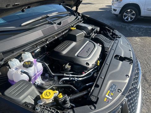 New 2026 Chrysler Pacifica Pinnacle w/ Trailer Tow Group image 12