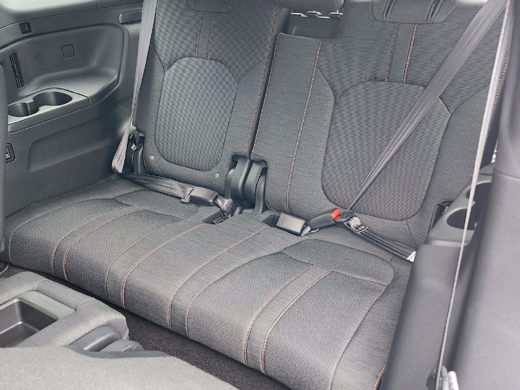 New 2026 Honda Pilot Sport image 10