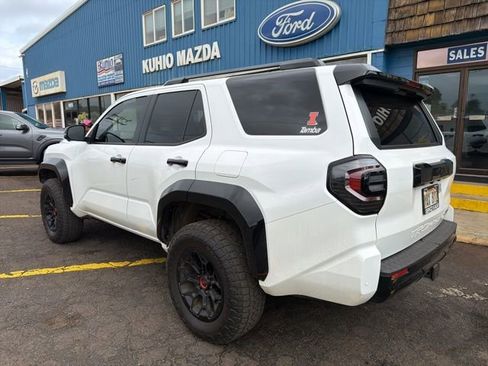 Used 2025 Toyota 4Runner TRD Pro AWD/4WD image 3
