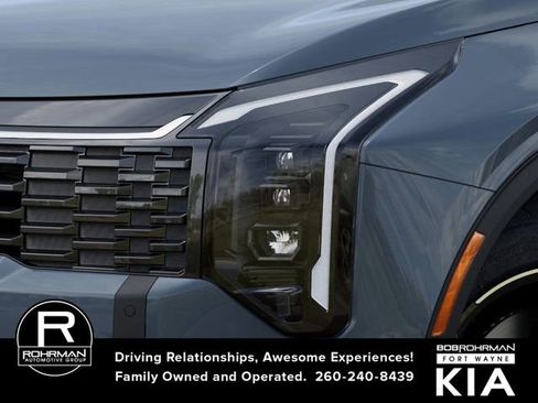 New 2026 Kia Sportage EX image 11