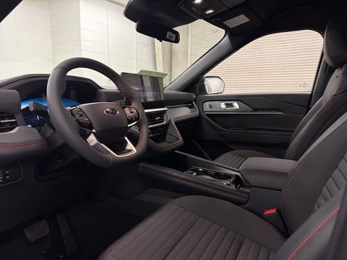 New 2026 Ford Explorer ST-Line RWD image 6
