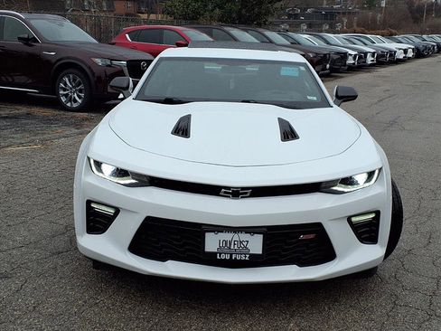 Used 2017 Chevrolet Camaro SS image 22