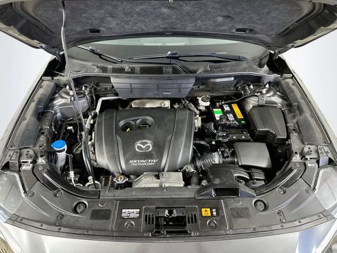 Used 2018 MAZDA CX-5 Touring w/ Preferred Equipment Package FWD image 38