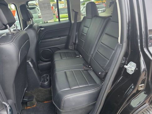 Used 2016 Jeep Patriot Sport image 9