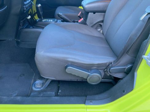 Used 2016 Jeep Wrangler Unlimited Sport w/ Max Tow Package image 13