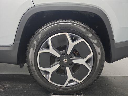 Used 2022 Rivian R1T Adventure AWD/4WD image 10
