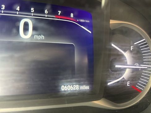 Used 2023 Honda Passport EX-L image 5