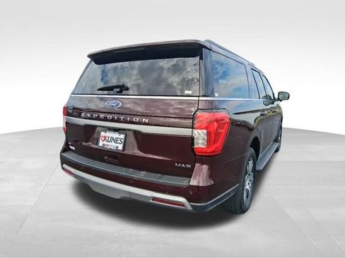 Used 2024 Ford Expedition Max XLT AWD/4WD image 8