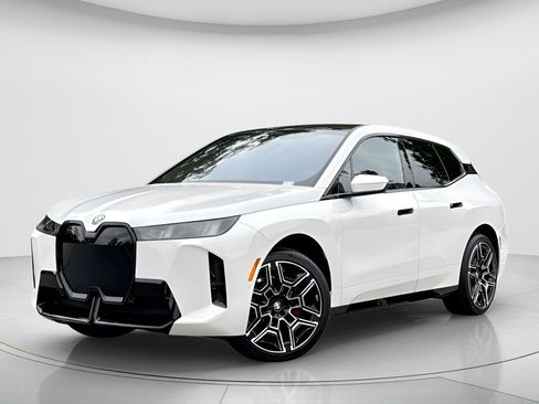 New 2026 BMW iX xDrive45 w/ M Sport Package image 1