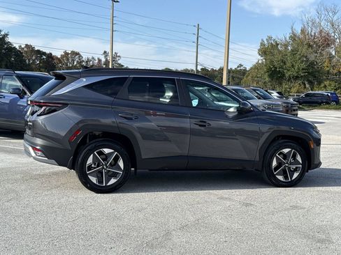 New 2025 Hyundai Tucson SEL image 2