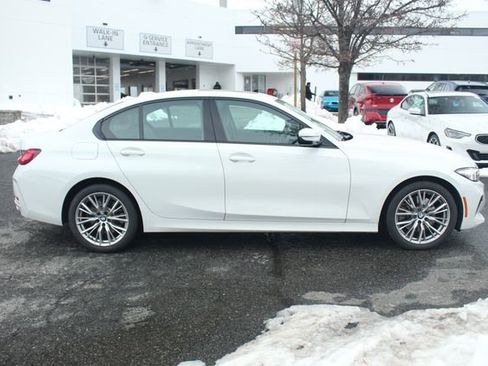 Certified 2023 BMW 330i xDrive Sedan w/ Convenience Package image 10