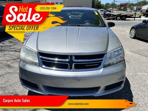 Used 2013 Dodge Avenger SE FWD image 1