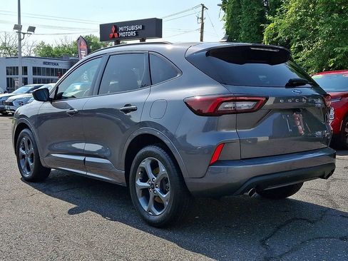 Used 2023 Ford Escape ST-Line AWD/4WD image 4