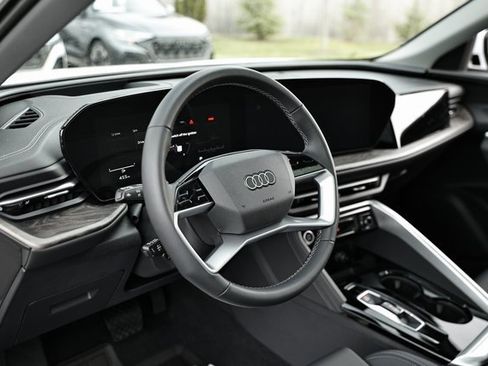 New 2025 Audi Q5 Premium Plus image 18