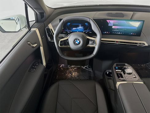 New 2026 BMW iX xDrive60 w/ Premium Package image 24