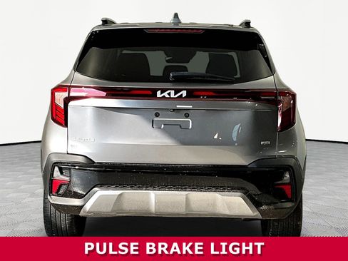 Certified 2024 Kia Seltos SX w/ SX Sunroof Package AWD/4WD image 5