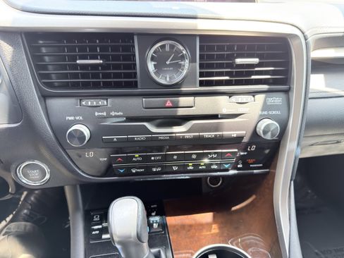 Used 2019 Kia Soul + FWD image 69