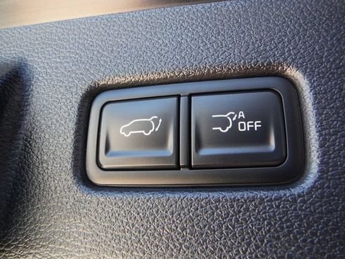 Used 2025 Kia Telluride AWD image 48