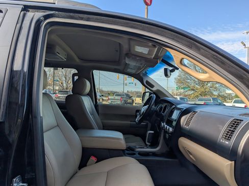 Used 2015 Toyota Sequoia Limited image 24