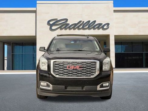 Used 2019 GMC Yukon Denali w/ Denali Ultimate Package image 8
