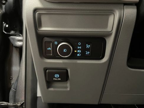 Used 2022 Ford F150 XLT w/ Equipment Group 301A Mid AWD/4WD image 27
