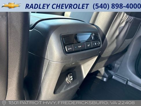 Used 2024 Hyundai Palisade SEL AWD/4WD image 13