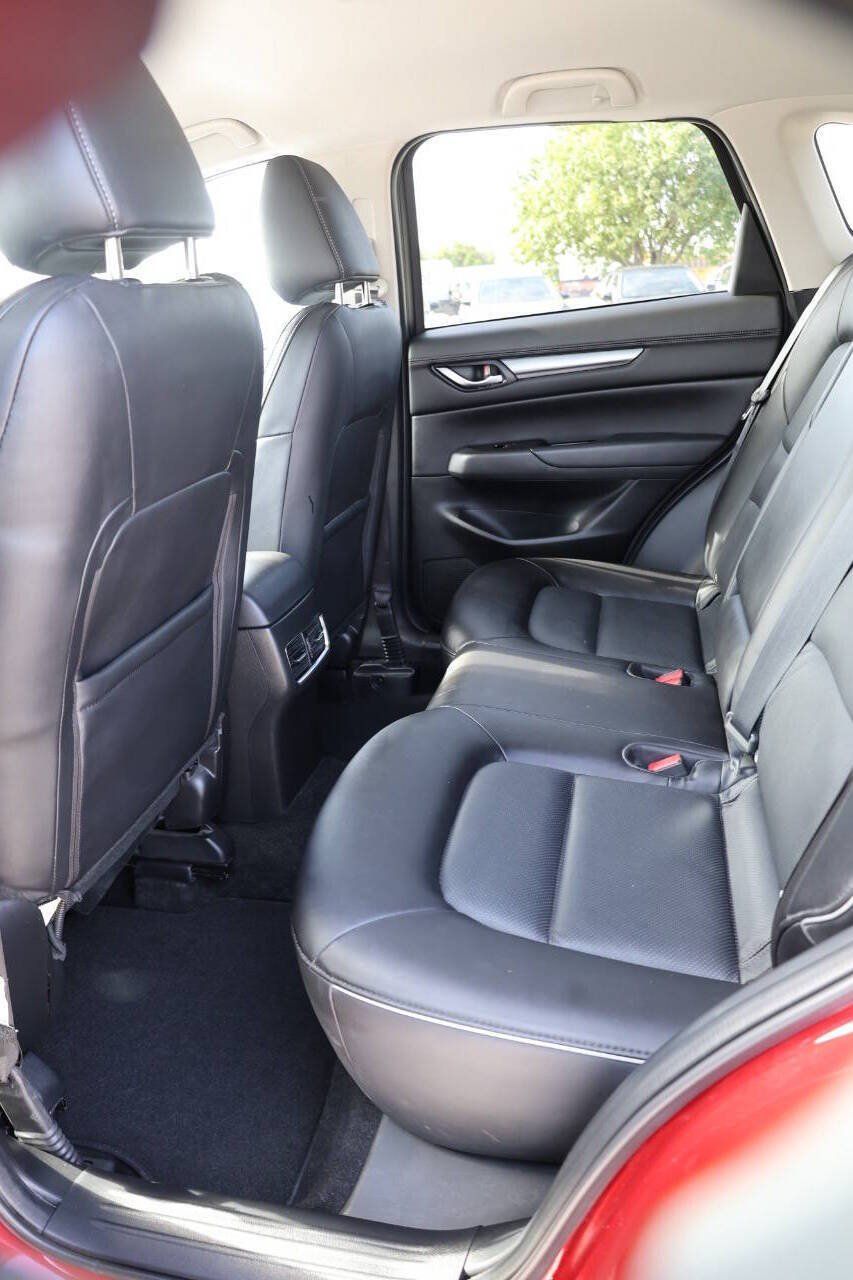 Used 2024 MAZDA CX-5 AWD 2.5 S w/ Select Package image 17