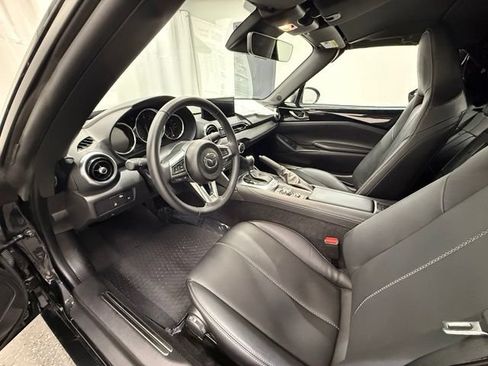 Used 2026 MAZDA MX-5 Miata RF Grand Touring RWD image 13
