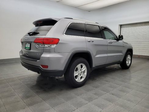 Used 2016 Jeep Grand Cherokee Laredo w/ Quick Order Package 23E image 9