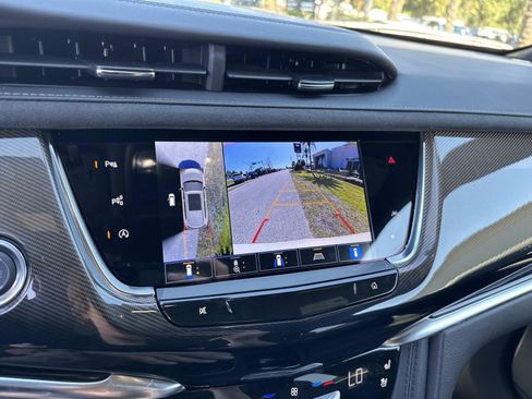 New 2025 Cadillac XT6 Premium Luxury w/ Platinum Package image 30
