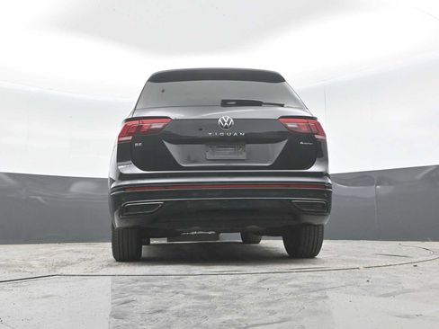 Used 2022 Volkswagen Tiguan SE R-Line AWD/4WD image 55